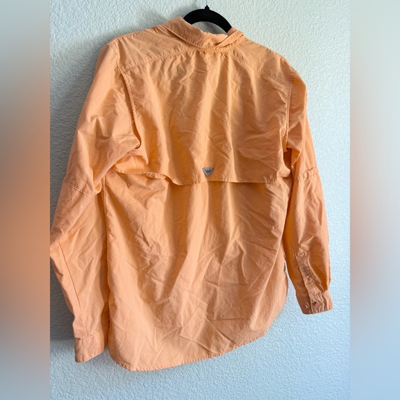 Columbia women’s medium Orange button down shirt - Picture 5 of 7